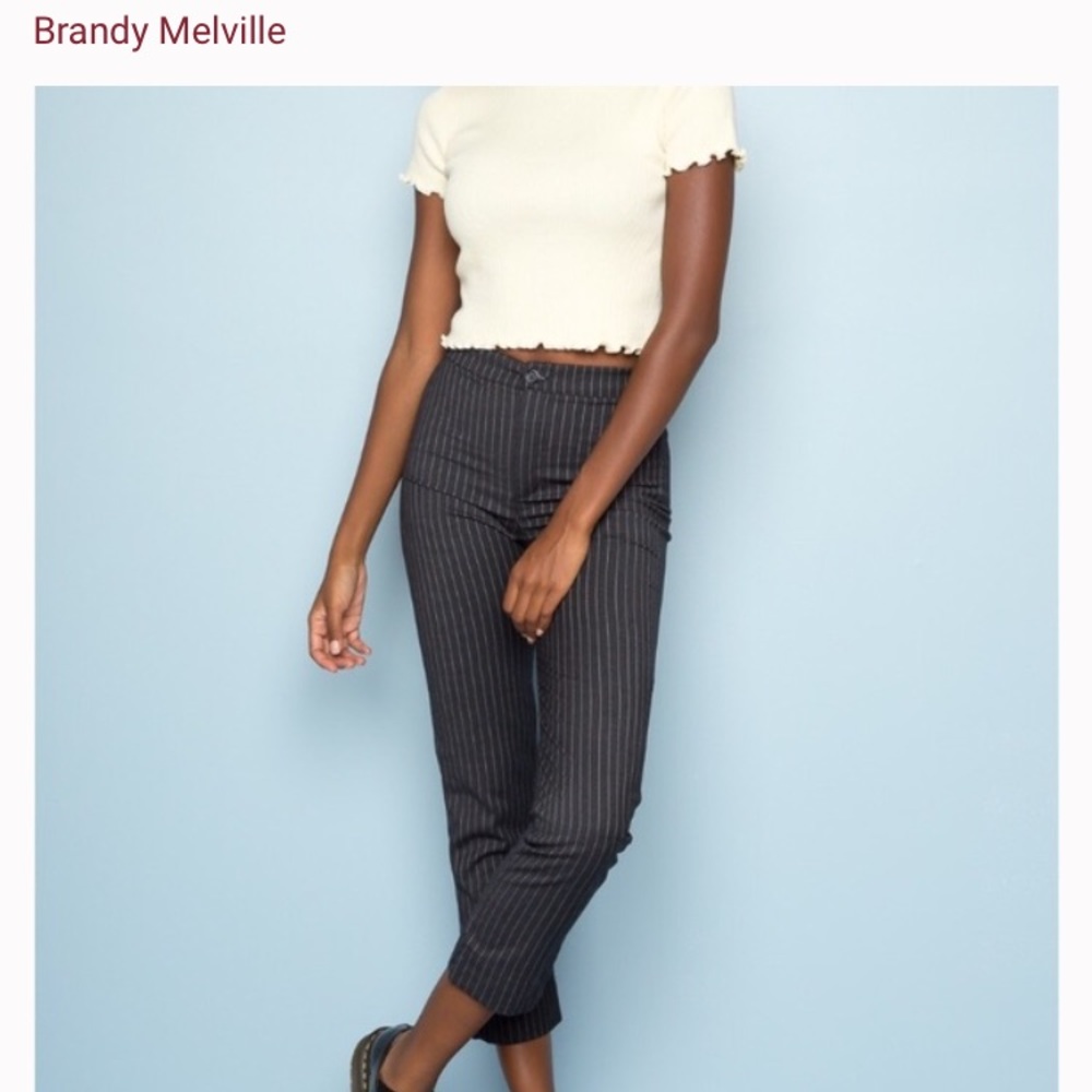 Brandy Melville: Tilden Pants - pinstriped pattern